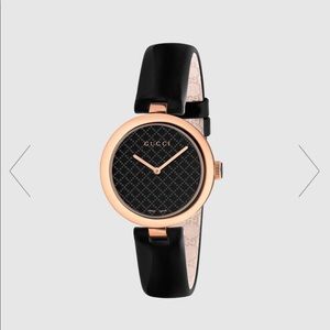 Authentic Gucci watch, pre-owned perfect condition